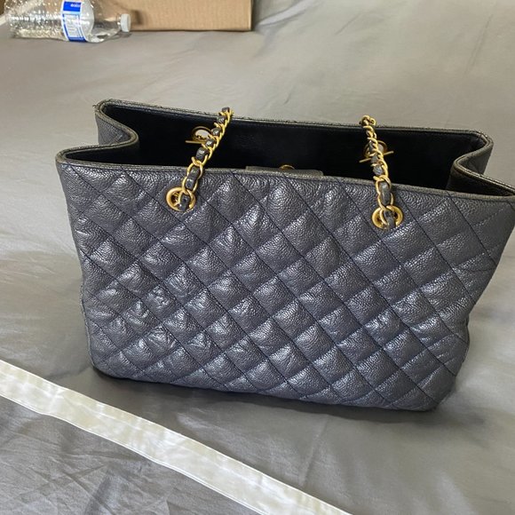 Chanel Grey Limited Production - Picture 4 of 8